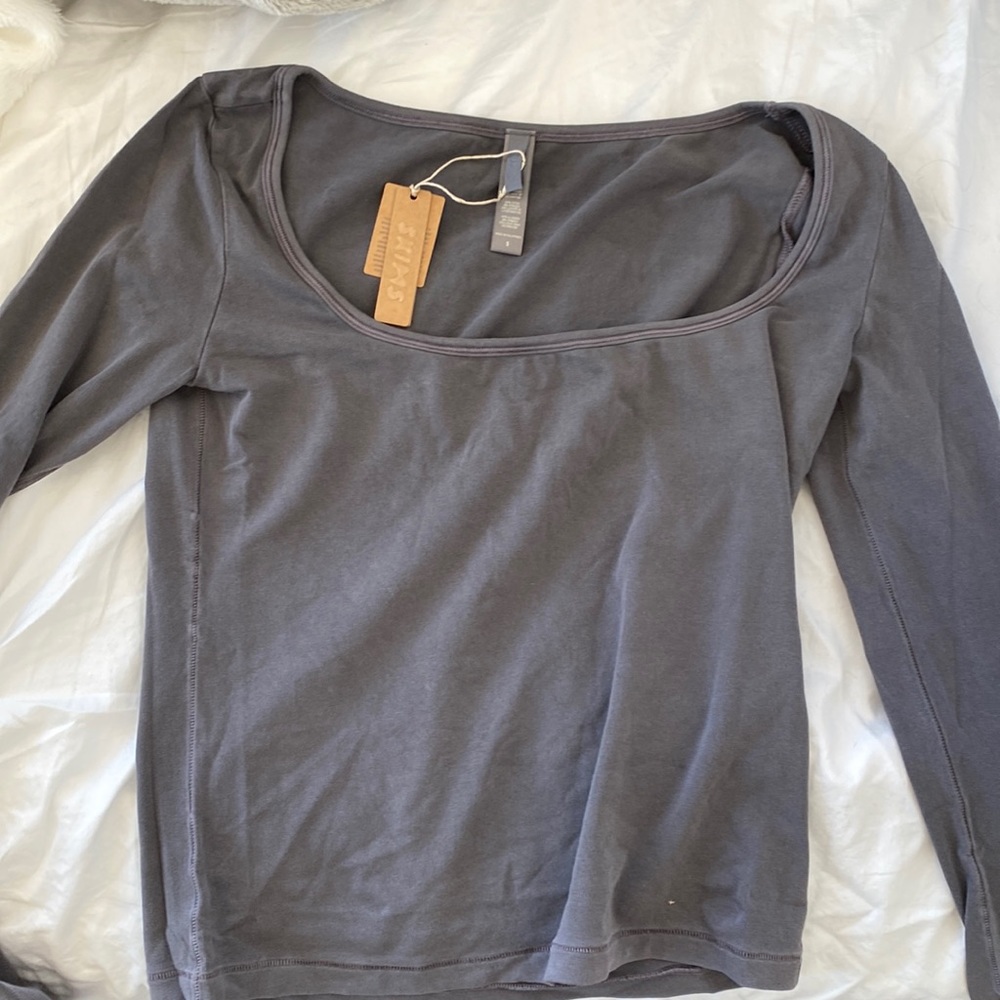 COPY - COPY - Skims vintage scoop neck long sleeve NEW